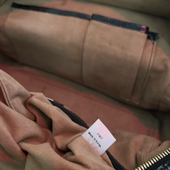 Authentic MCM Checkered Patent Leather Shoulder Bag - Picture 9 of 13